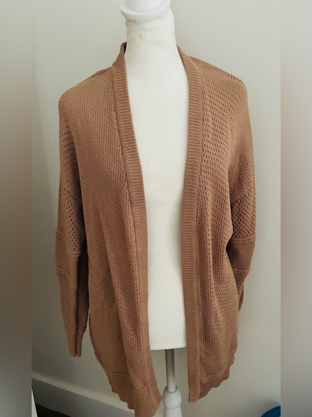 EXPRESS. Oversized Open-Front Lightweight Knit Cardigan - Camel women small
